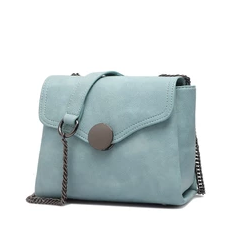 鏈條包適合冬天背嗎？教你做個(gè)包達(dá)人