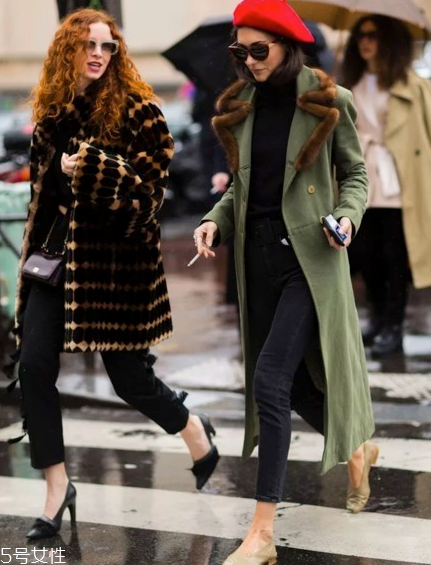 大衣什么領(lǐng)子好看？細節(jié)也要精致的百里挑一