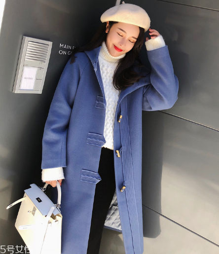 大衣上的霉點(diǎn)怎么去除？這樣做霉點(diǎn)輕松去除