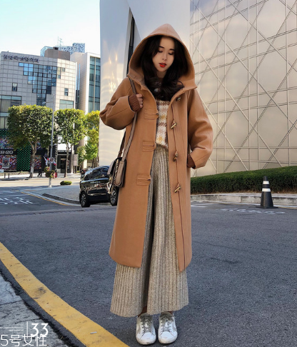 大衣上的蝴蝶結(jié)怎么打？簡單幾步輕松搞定