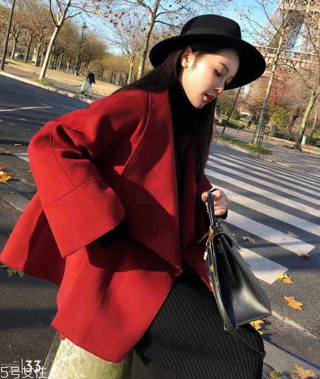 大衣干洗要多久？大衣干洗的時(shí)間你知道嗎