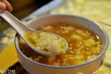 酒釀長黑毛還能吃嗎 長黑毛的原因解析 酒釀長黑毛還能吃嗎 長黑毛的原因解析