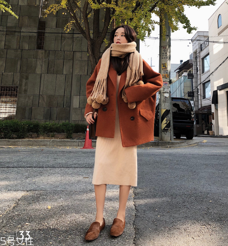 大衣干洗是怎么洗的？你不知道的干洗小秘密