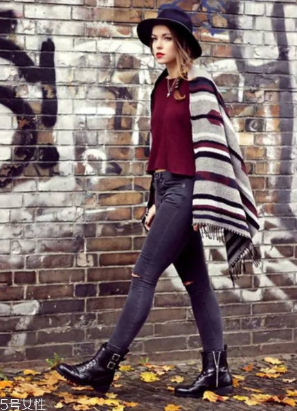 酒紅色服裝搭配技巧 今年冬天最流行的顏色 酒紅色服裝搭配技巧 今年冬天最流行的顏色