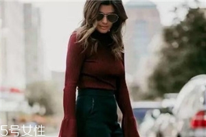 酒紅色服裝搭配技巧 今年冬天最流行的顏色 酒紅色服裝搭配技巧 今年冬天最流行的顏色