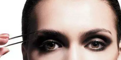 眉型常見失誤有哪些？眉頭壓實(shí)很難看