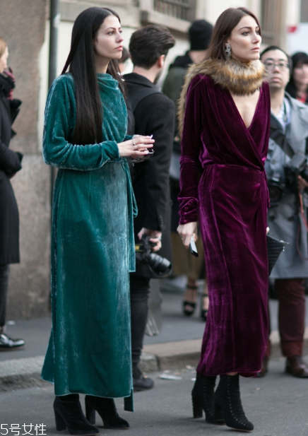 皮草披肩怎么搭配？分分鐘撩倒男神