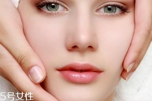 緊膚水有必要買嗎？堵住毛孔得不償失