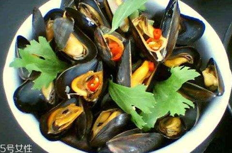 淡菜可以煲什么湯 淡菜排骨湯食譜 淡菜可以煲什么湯 淡菜排骨湯食譜