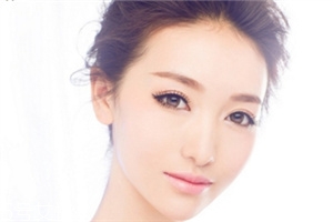 割雙眼皮怎么化妝遮瑕？割雙眼皮的十大禁忌