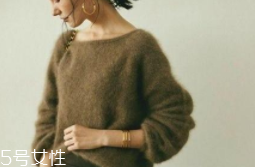 毛衣縮水怎么拯救？用柔順劑浸泡