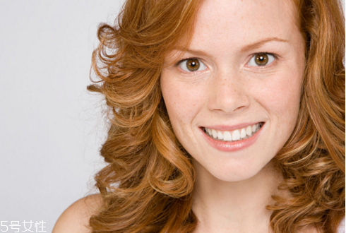 開眼角后多久可以消腫？開眼角疤痕不會完全消失