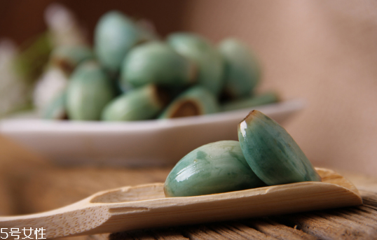 臘八蒜是避光還是暴曬？臘八蒜的儲存條件