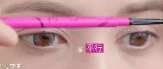 眼線液筆不出水怎么辦？畫眼線的常見誤區(qū)