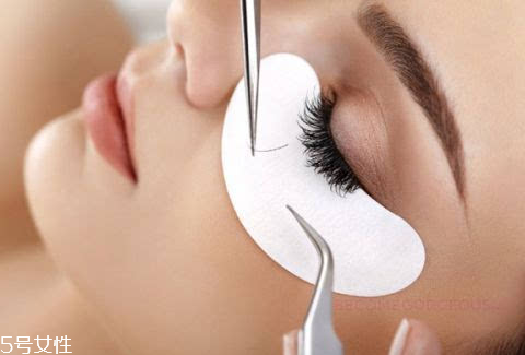 種睫毛有危害嗎？睫毛種類很重要