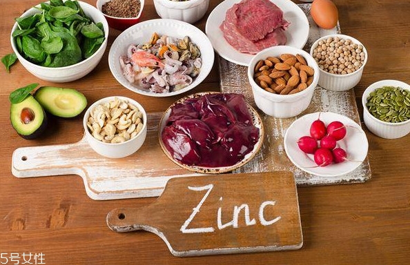 預(yù)防黃斑部病變吃什么好 必吃5大營養(yǎng)素 預(yù)防黃斑部病變吃什么好 必吃5大營養(yǎng)素