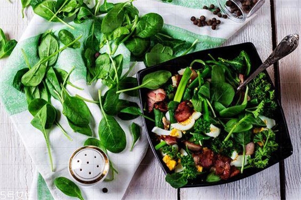 預(yù)防黃斑部病變吃什么好 必吃5大營養(yǎng)素 預(yù)防黃斑部病變吃什么好 必吃5大營養(yǎng)素