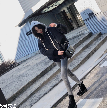 棉襖洗了還暖和嗎？棉襖應(yīng)盡量少洗