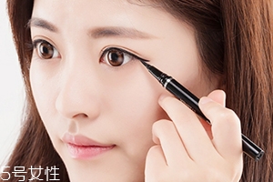 眼線液筆可以畫內(nèi)眼線嗎？