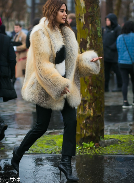 腿短冬天怎么穿？這樣穿顯高不是夢(mèng)