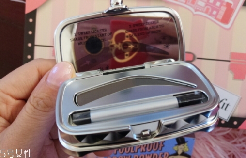 眉粉可以當(dāng)眼影用嗎？教你用眉粉畫眼影