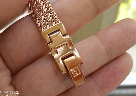 anne klein手表是什么檔次？美國時尚手表anne klein