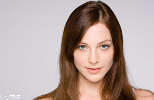 經(jīng)期能做雙眼皮嗎？割雙眼皮失敗方法