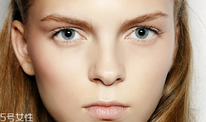 花瓣腮紅怎么做的？貌美又好用