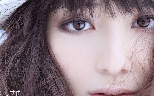 割雙眼皮要注意什么？割雙眼皮充血是正常現(xiàn)象