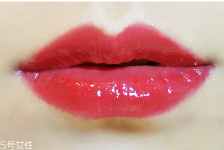 唇釉成膜會怎么樣？唇釉的四種涂法