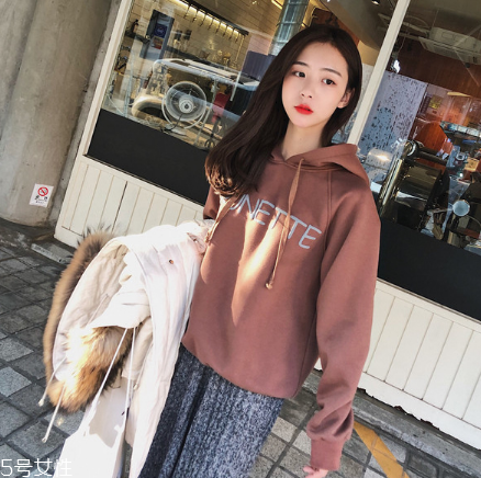 干洗一件衛(wèi)衣多少錢？干洗原來(lái)這么便宜