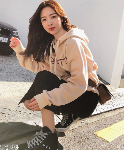 衛(wèi)衣買回來需要洗嗎？這些新衣服一定要洗