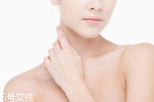 頸紋霜怎么選擇？視黃醇等成分有作用