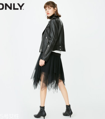 朋克風女生穿衣 朋克和冬日更搭！