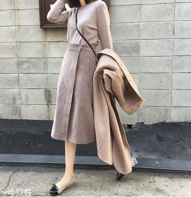 a字裙適合什么身材？氣質a字裙開春必備