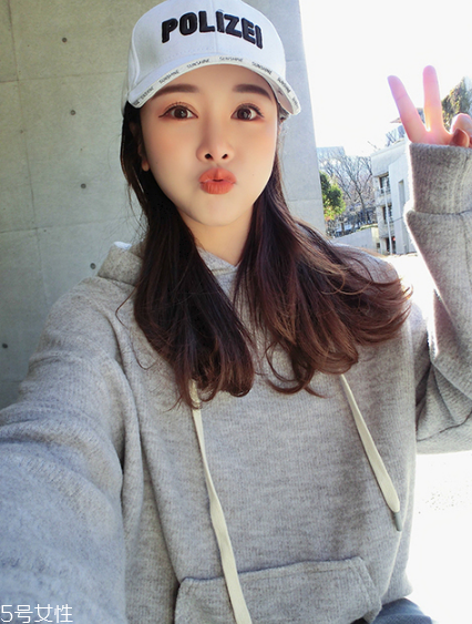 衛(wèi)衣買小了怎么辦？這樣做千萬別浪費