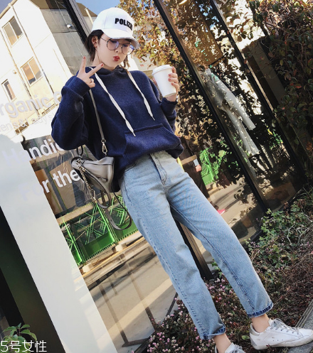 衛(wèi)衣會越穿越大嗎？衛(wèi)衣大了才好看