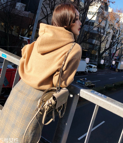 衛(wèi)衣洗了會縮水嗎？不同面料區(qū)別對待