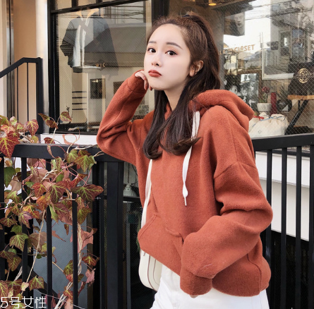 衛(wèi)衣適合多大的人穿？你值得擁有的減齡神器