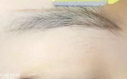 自然不做作的毛流眉怎么畫？紋理清晰有弧度