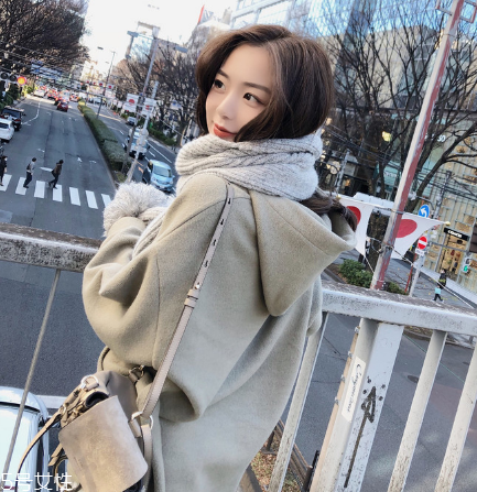 衛(wèi)衣適合什么季節(jié)穿？玩轉(zhuǎn)四季的最潮單品