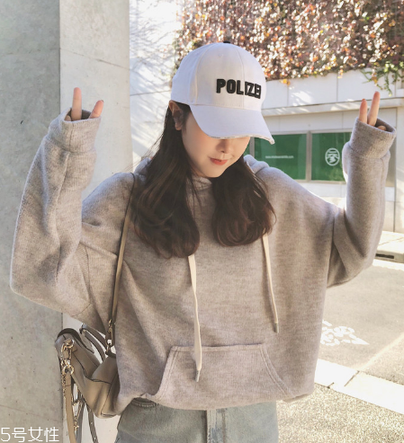 衛(wèi)衣適合什么體型人穿？不同體型選擇不同款式