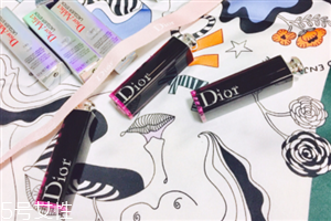 迪奧漆光唇釉哪個(gè)好看？讓妝效更持久