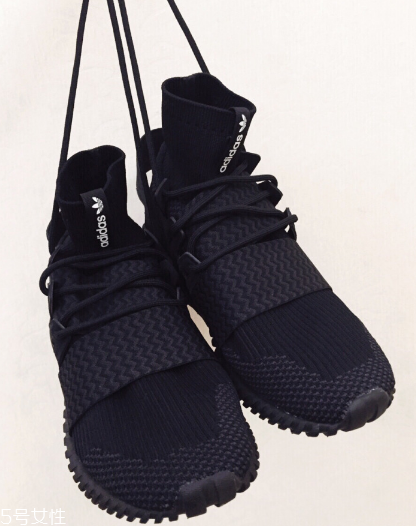 阿迪達(dá)斯有氣墊鞋嗎？人手一雙的百搭神器