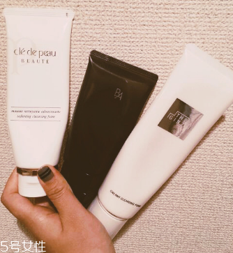 cpb 黑ba the ginza洗面奶哪個(gè)更好用？低調(diào)的貴婦系列