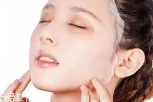 敷面膜刺痛什么原因？不僅僅是缺水