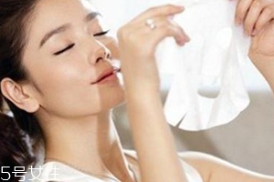 敷面膜為什么越久越干？體溫蒸發(fā)