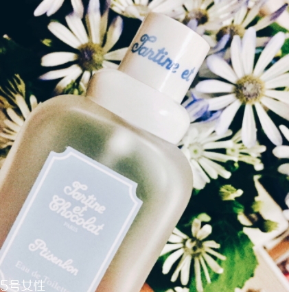 紀(jì)梵希小熊寶寶香水好聞嗎？一起來(lái)看看香評(píng)