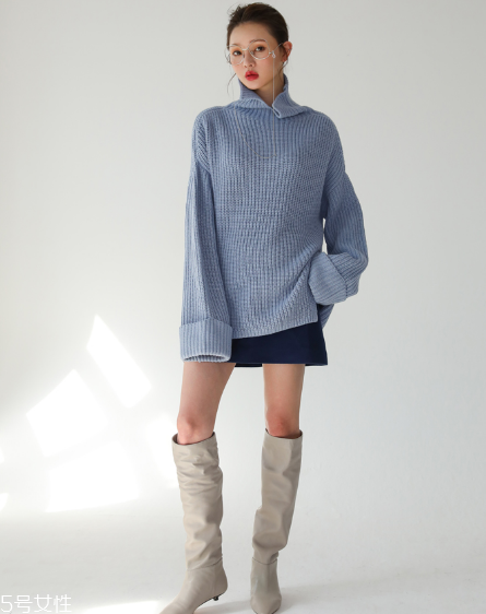 2018年最火的毛衣款式 毛衣也要玩新潮 2018年最火的毛衣款式 毛衣也要玩新潮