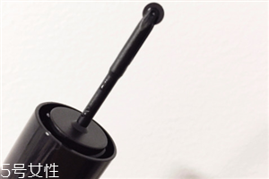 mac滾輪眼線液好用嗎？超棒的眼妝神器